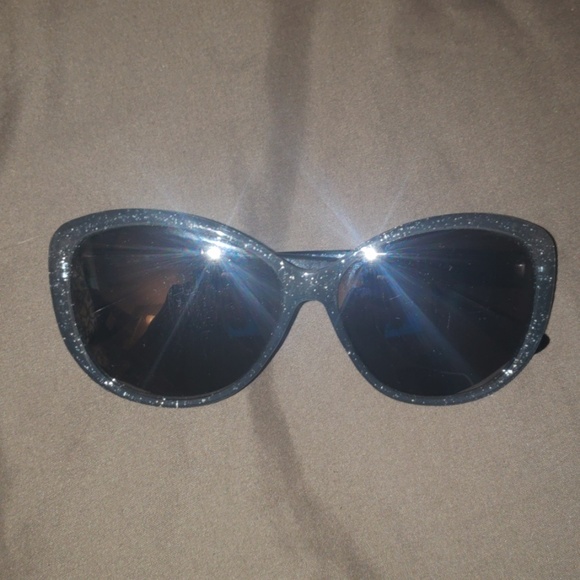Juicy Couture Sunglasses - Picture 1 of 3